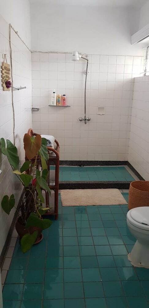 Hotel Ain Guest House