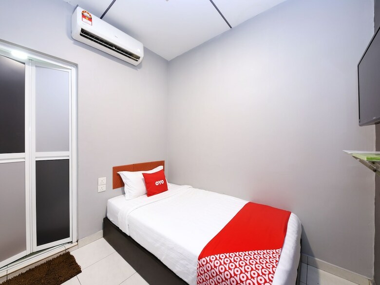 Oyo 1184 Ho Hotel