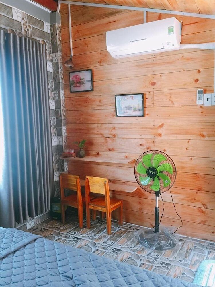 Hotel Nha Muoi Homestay