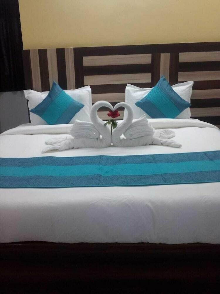 Hotel Grand Sheela