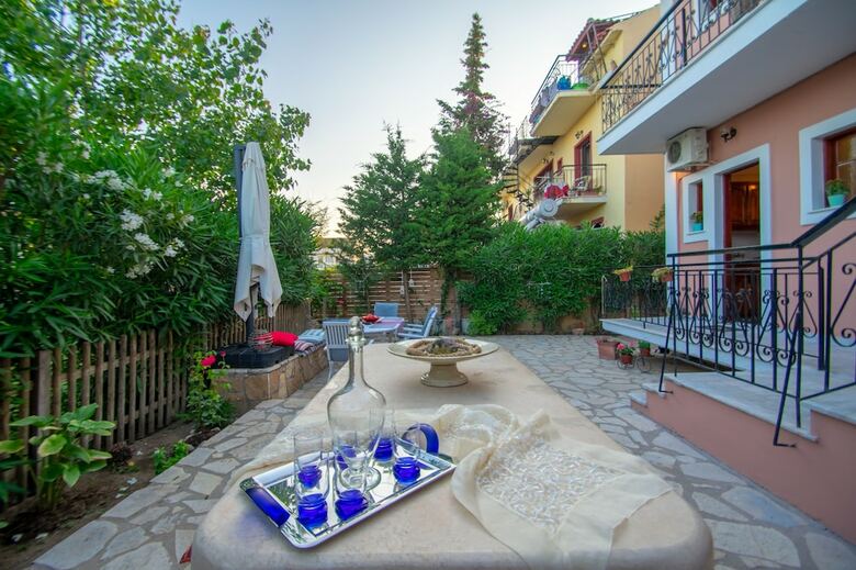 Apartamentos Lucia Studios