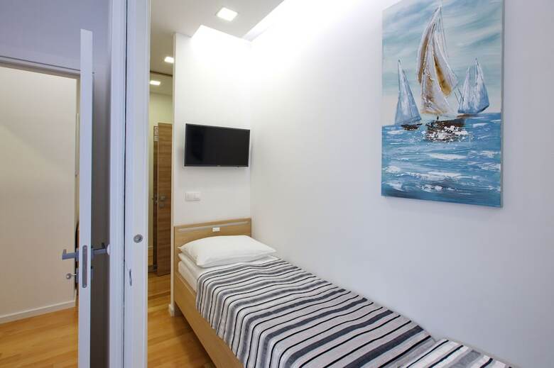 Dream Hotel