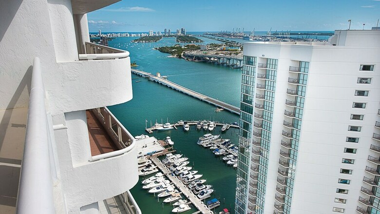 Bay Overlooking Condo With Balcony