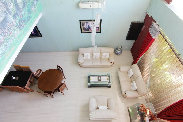 Hotel Cornel Homestay