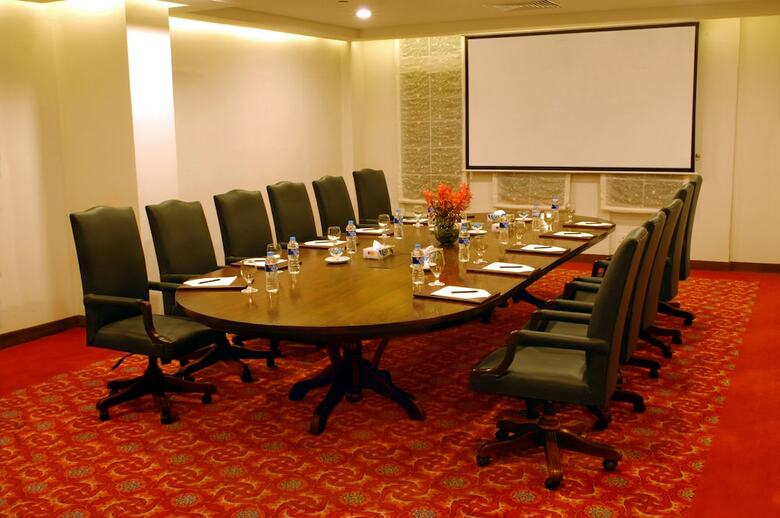 Faisalabad Serena Hotel
