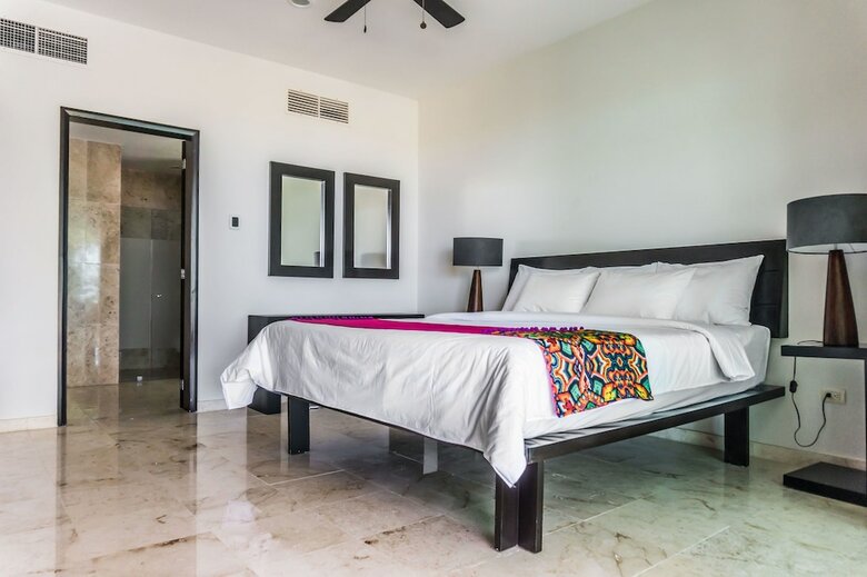 Casa Coral - Luxury Condos