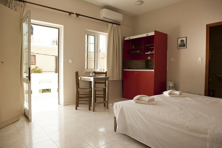 Anna Katerina Apartments
