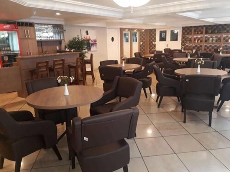 Sky Ville Canela Hotel