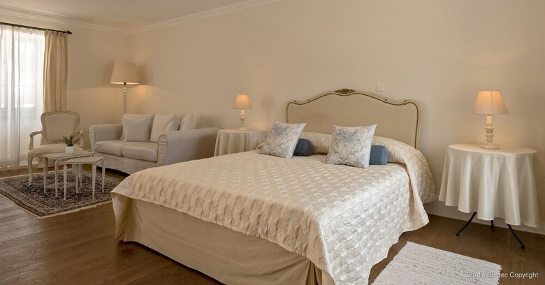 Hotel Martinis Marchi