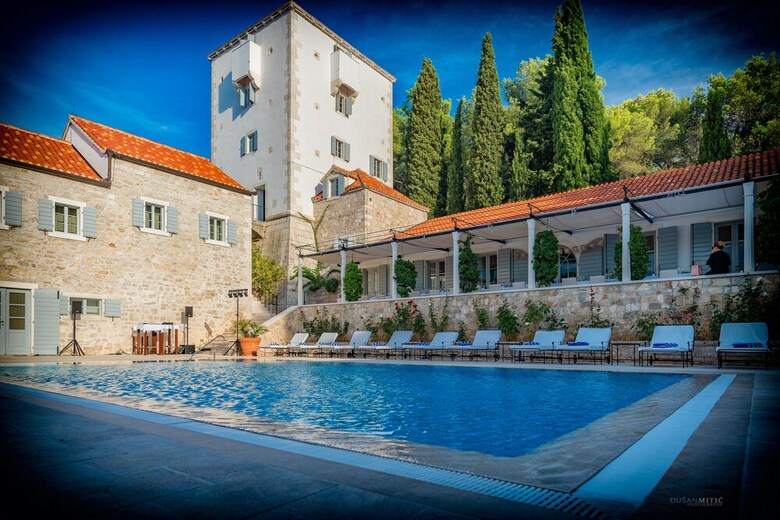 Hotel Martinis Marchi