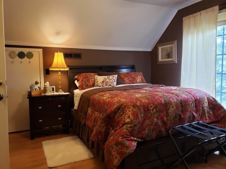 Blue Ridge Manor Bed And Breakfast