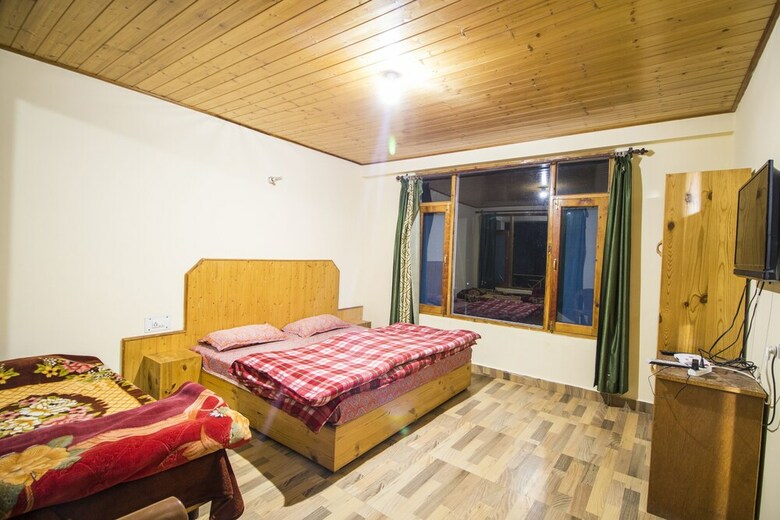 Hotel Paradise Guest House