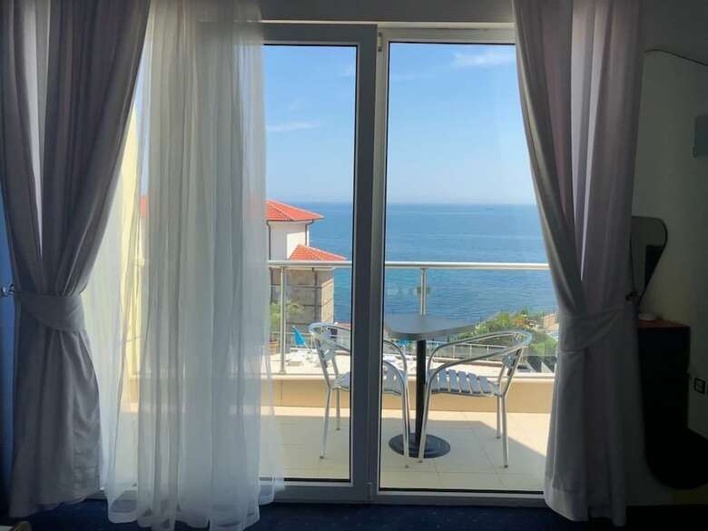 Hotel Apolonis