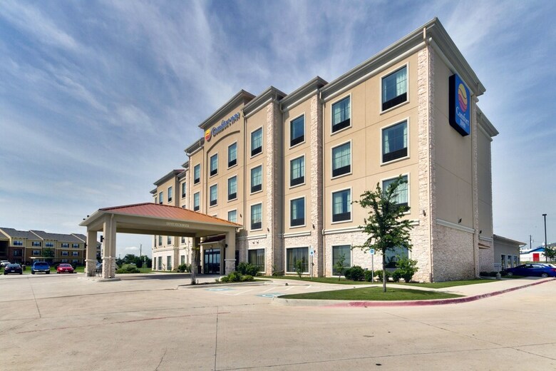 Hotel Comfort Inn & Suites