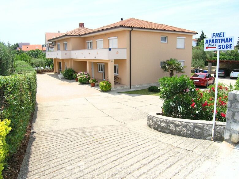 Apartment Lukaric