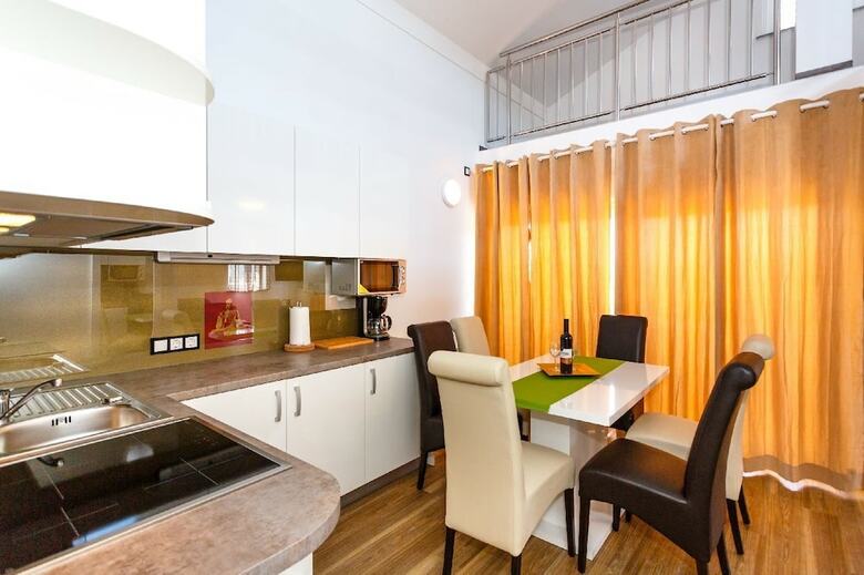 Apartments Vlado Derk