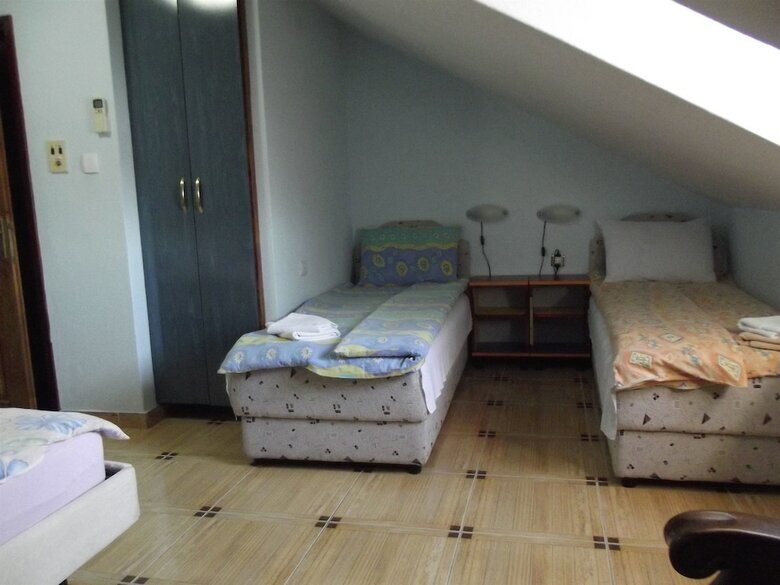 Apartment And Rooms Antun