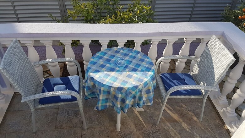 Apartments And Rooms Slavica