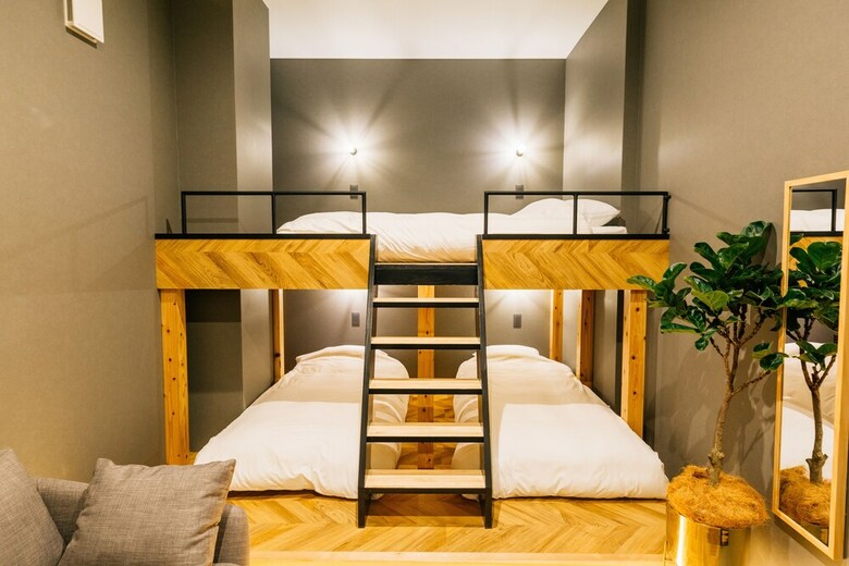 Mizuka Nakasu 4 - Unmanned Hotel -