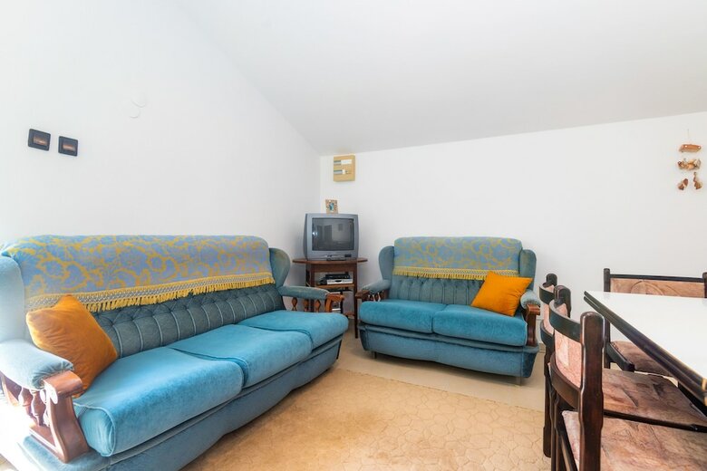 Apartment Krekovi?
