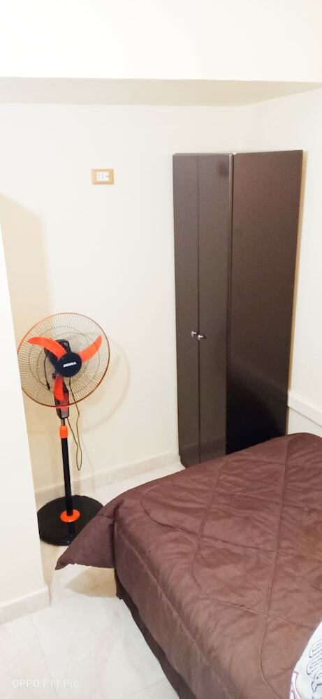 Hostal Agata Hostel