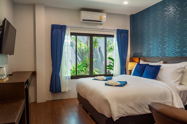 Hotel Blue Orchid Beach Krabi