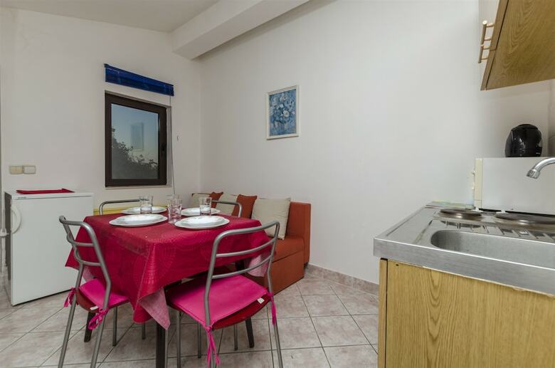 Apartments Aida