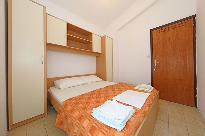 Apartamentos Rooms Ante