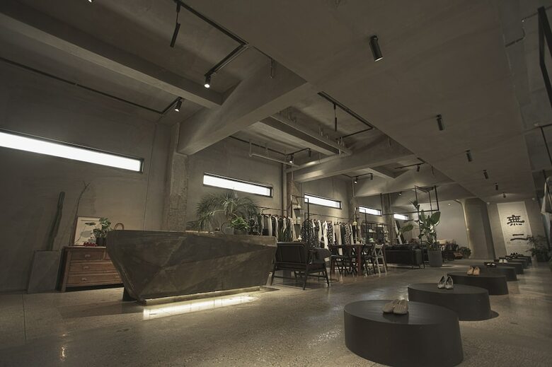 Unique Space Design Art Hotel