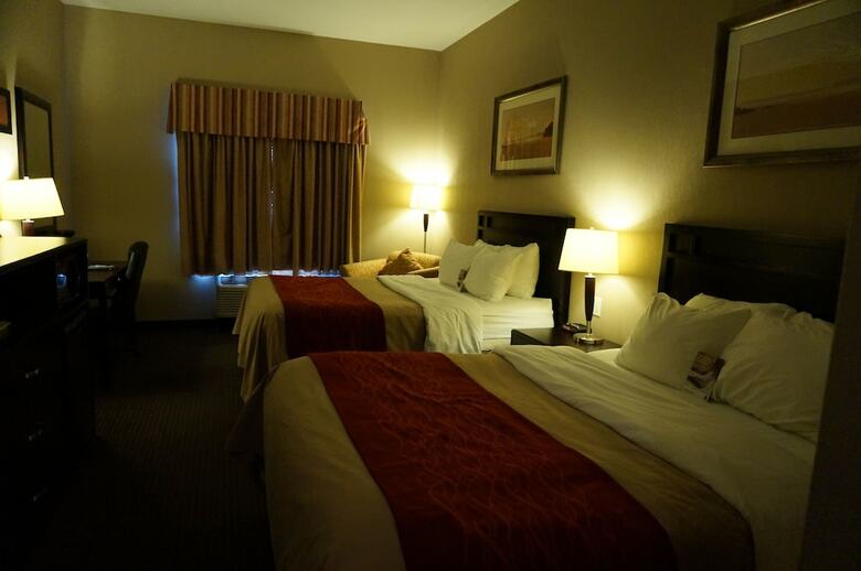 Hotel Comfort Inn And Suites Sylvan Lake
