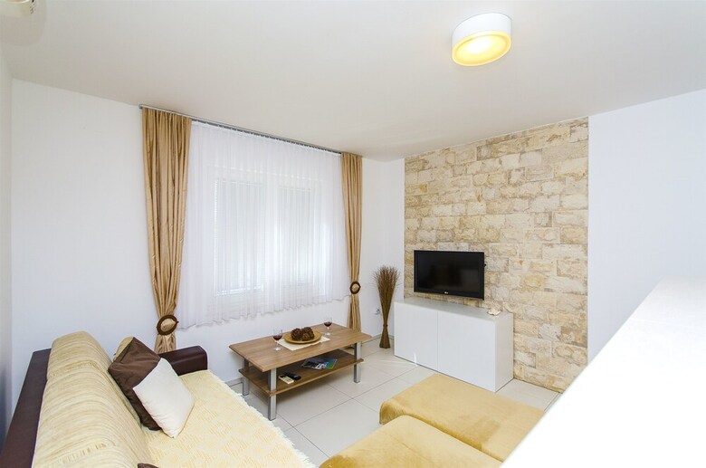 Apartments Slava
