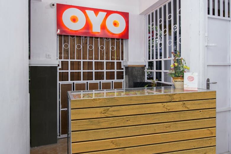 Hotel Oyo 653 Ki Agung Prestise 2