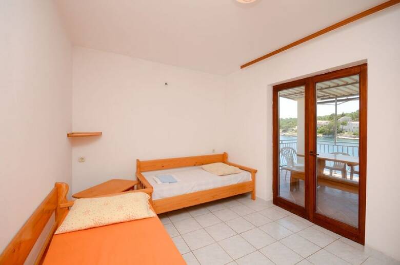 Apartments Ivo