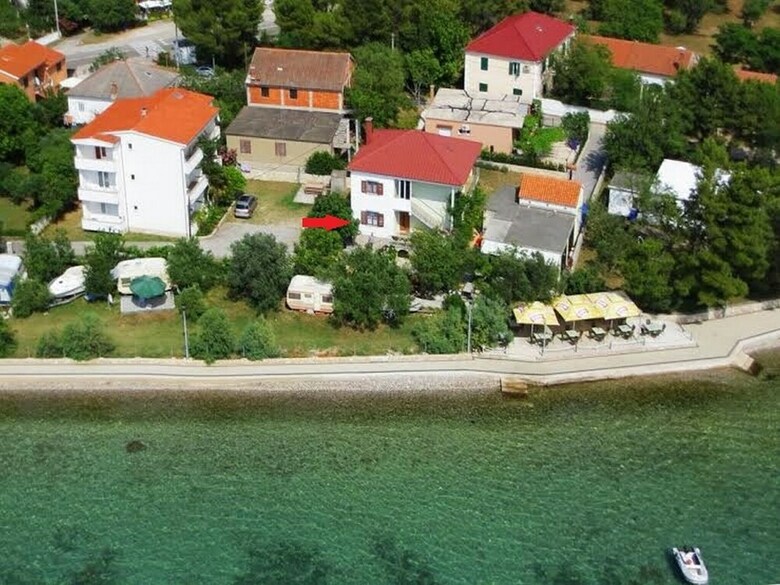 Apartments Sidro-by The Sea