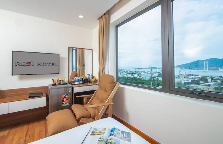 Rest Hotel & Apartment
