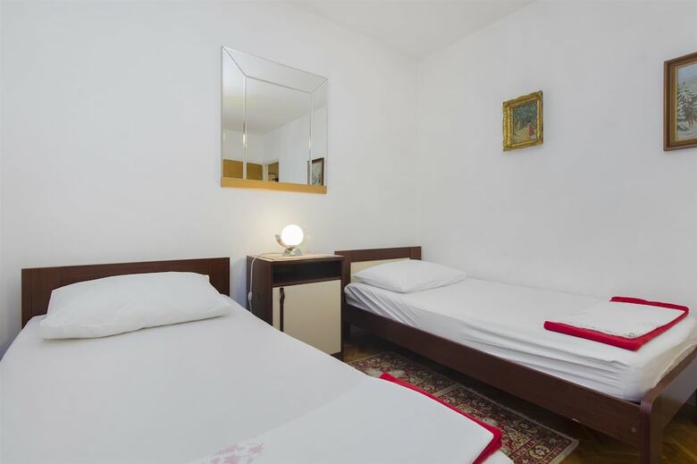 Apartments Slavica