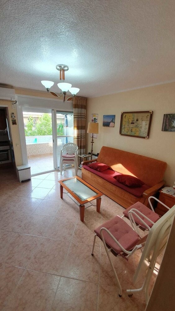 Apartamentos Edificio Albor�n