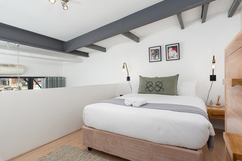 Apartamentos Hill House 15
