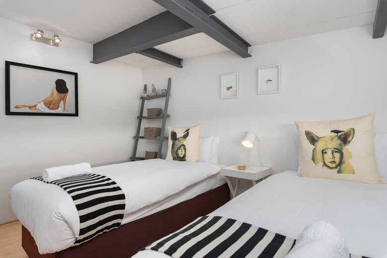 Apartamentos Hill House 15