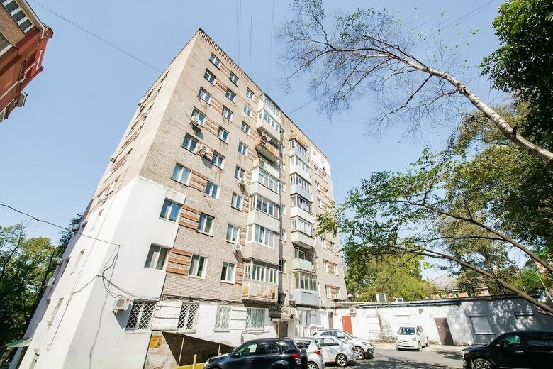Apartment On Utkinskaya 30