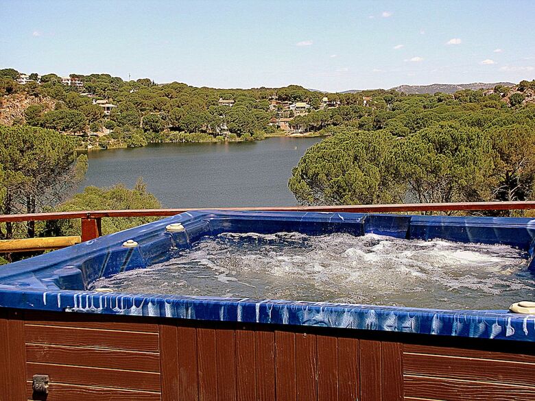 Las Caba�as Del Lago