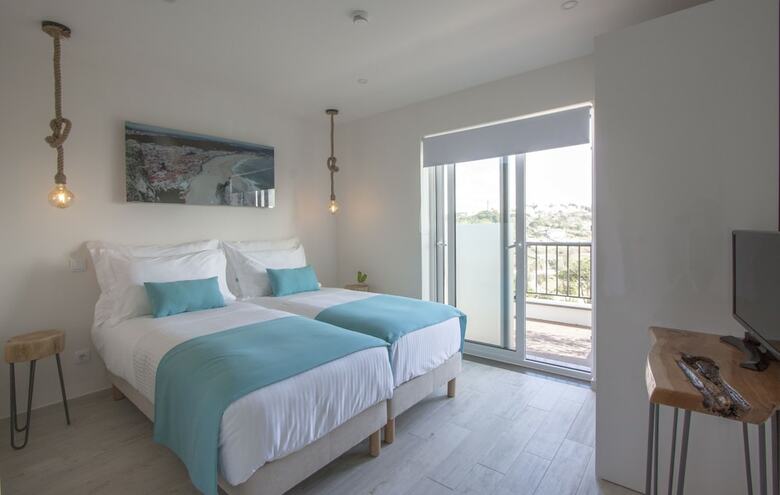 Agroturismo Hillside House Suites & Spa