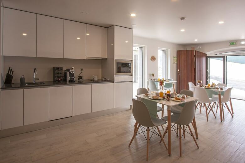 Agroturismo Hillside House Suites & Spa