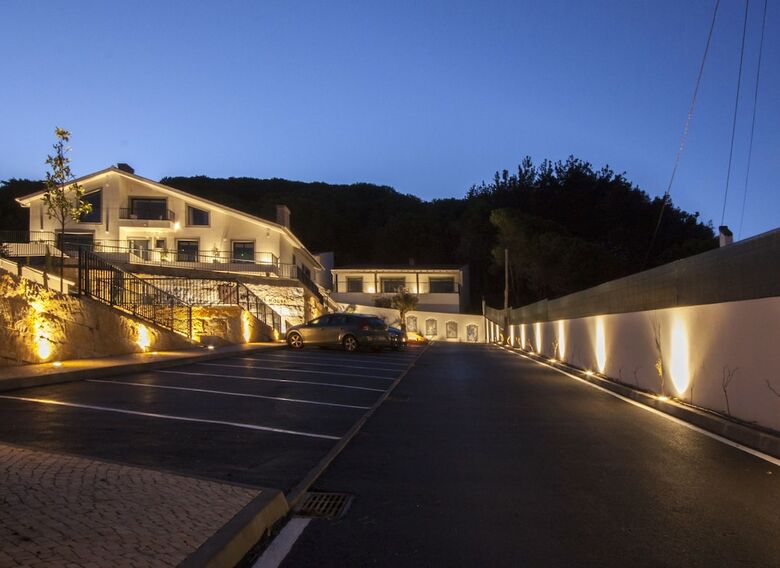 Agroturismo Hillside House Suites & Spa