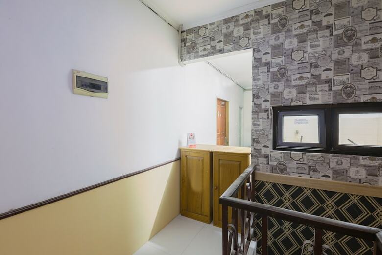 Hotel Oyo 878 Loka Indah Residence