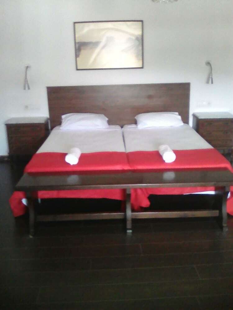 Hostal Hotel Restaurant La Mecedora