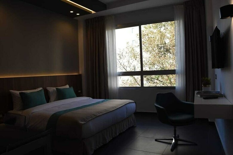 Alife Apart Hotel