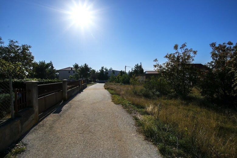 Apartamentos Neki?-on Quiet Location With Nice Garden