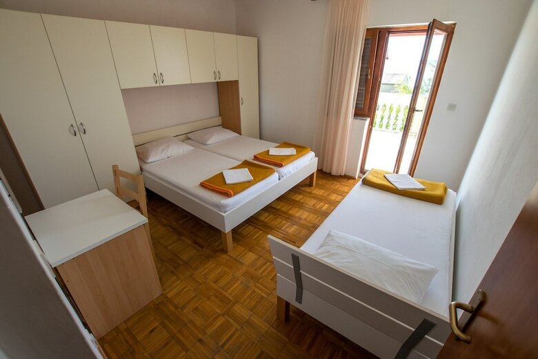 Apartments ?imi?-with Beautiful View