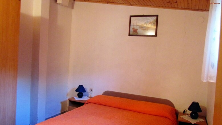 Apartments Opsenica